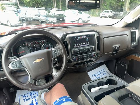 Used 2018 Chevrolet Silverado 1500 LTZ w/ Sport Package image 15