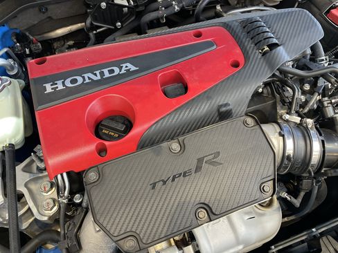 Used 2024 Honda Civic Type R image 39