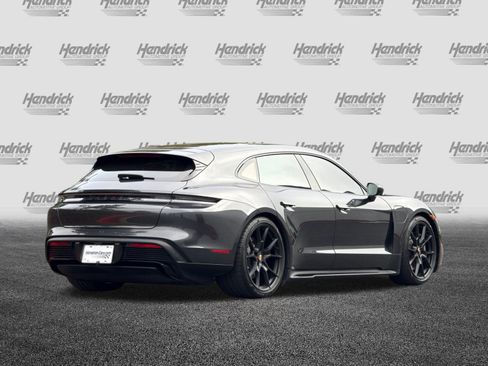 Used 2023 Porsche Taycan GTS image 5