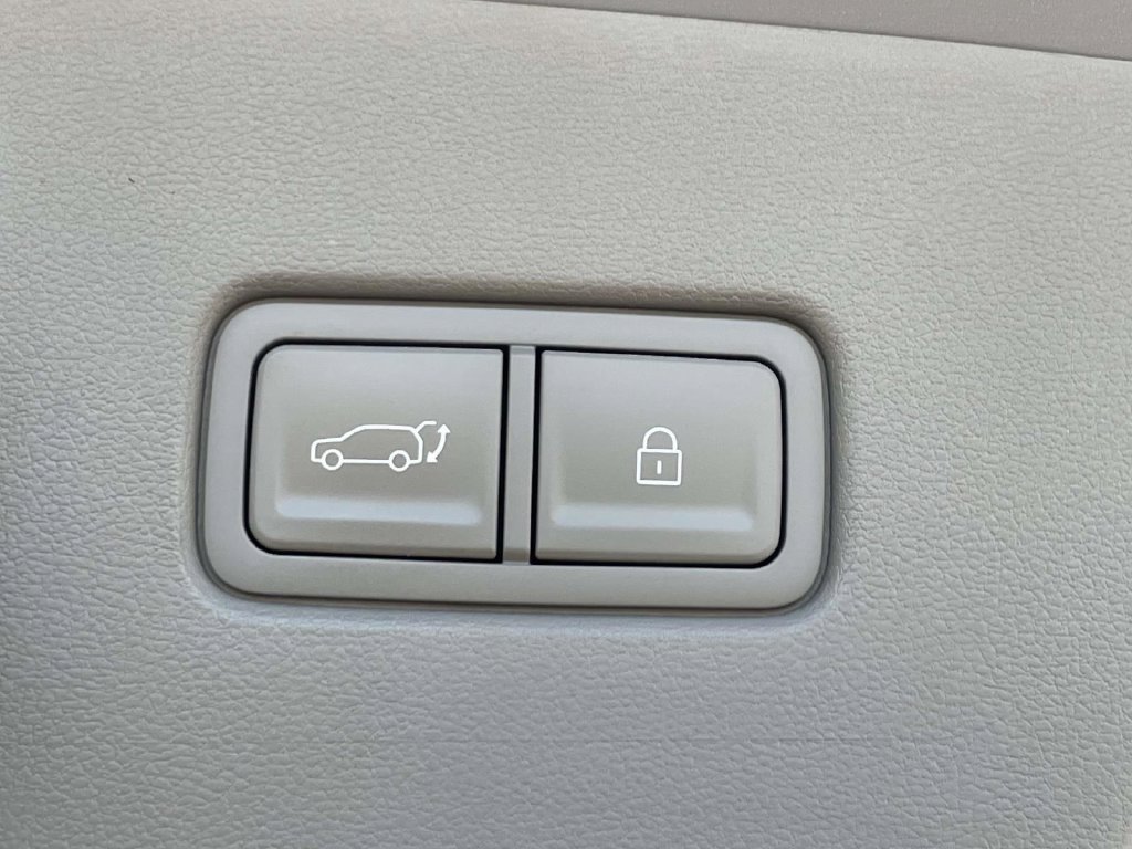 Used 2026 Hyundai Palisade Limited FWD image 42