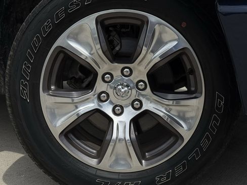 Used 2023 RAM 1500 Laramie AWD/4WD image 9