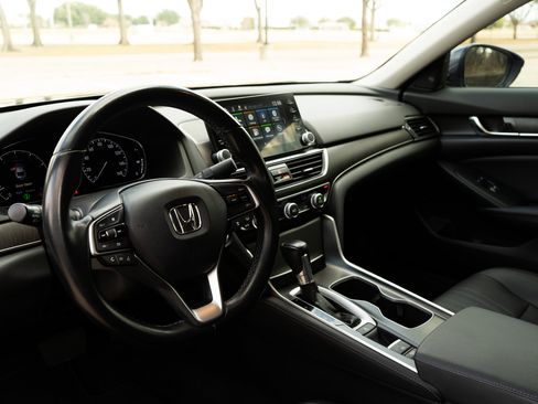 Used 2020 Honda Accord EX-L image 16