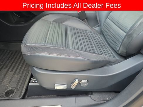 Used 2024 Lincoln Nautilus Reserve w/ Equipment Group 202A AWD/4WD image 15