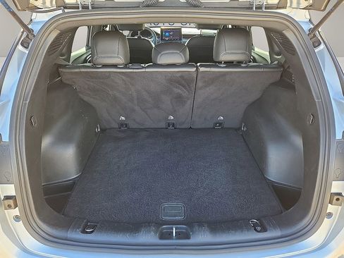 Used 2024 Jeep Compass Trailhawk image 15