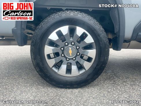 Used 2024 Chevrolet Silverado 2500 Custom w/ Custom Value Package AWD/4WD image 39