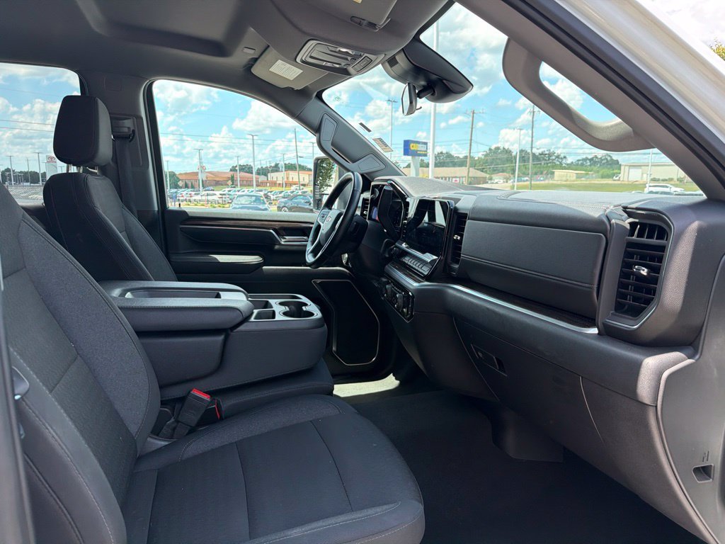Used 2025 Chevrolet Silverado 2500 LT w/ Convenience Package AWD/4WD image 27