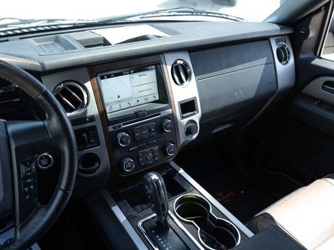 Used 2017 Ford Expedition King Ranch image 20