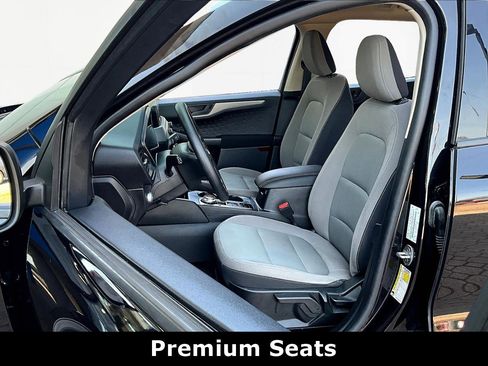 Used 2020 Ford Escape S image 20