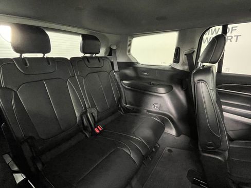 Used 2023 Jeep Grand Cherokee L Limited image 24