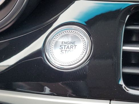 New 2026 Genesis G70 2.5T image 26