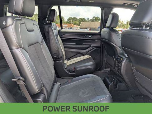 Certified 2025 Jeep Grand Cherokee L Altitude AWD/4WD image 27