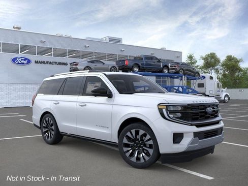 New 2026 Ford Expedition Platinum w/ Driver's Package AWD/4WD image 7