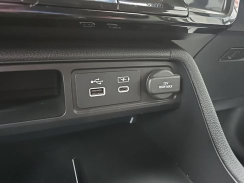 Used 2023 Honda Pilot Elite image 59