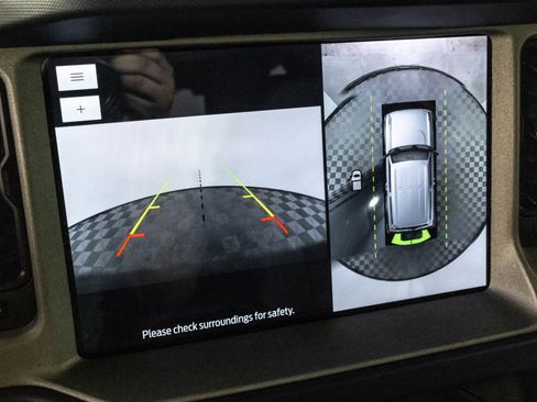 Used 2024 Ford Bronco Outer Banks image 21