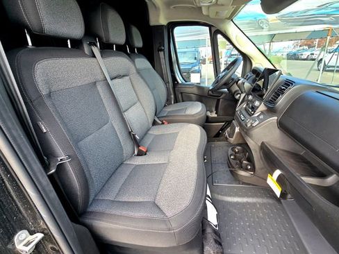 New 2026 RAM ProMaster 2500 w/ Advanced Safety Group image 19