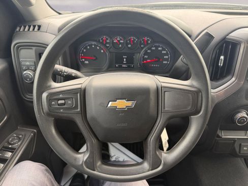 Used 2021 Chevrolet Silverado 1500 Custom image 12