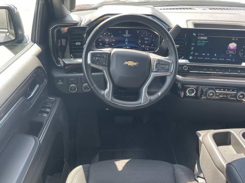 Used 2024 Chevrolet Silverado 1500 LT AWD/4WD image 13