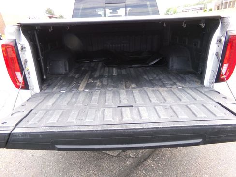 Used 2021 GMC Sierra 1500 SLT w/ SLT Premium Plus Package AWD/4WD image 47