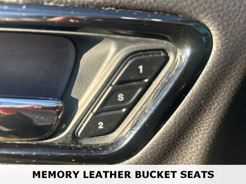 Used 2022 Dodge Durango GT image 21