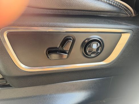 Used 2020 RAM 1500 Limited AWD/4WD image 16