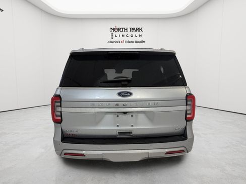 Used 2023 Ford Expedition Max Platinum AWD/4WD image 4