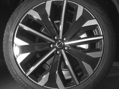 Certified 2026 Volvo XC90 B6 Ultra AWD/4WD image 23