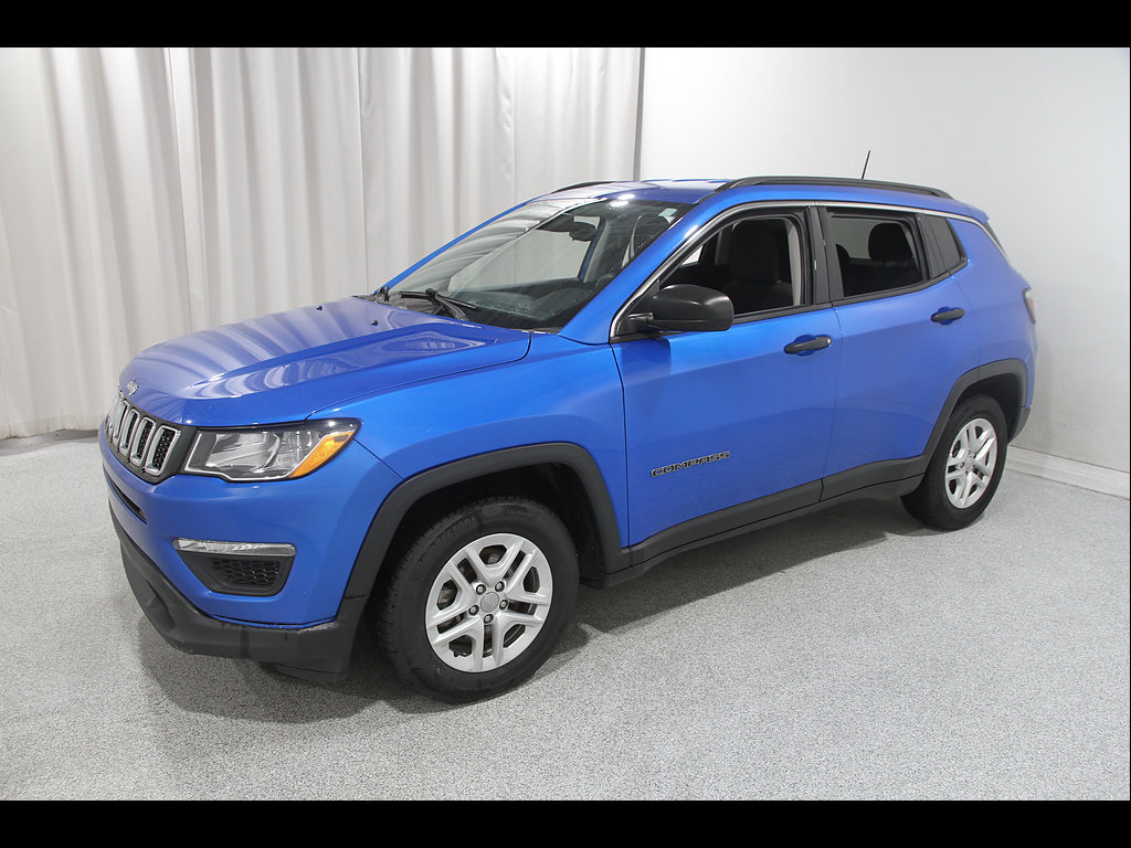 Used 2021 Jeep Compass Sport FWD image 3