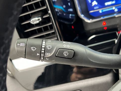 Used 2023 Chevrolet Silverado 1500 LT image 41