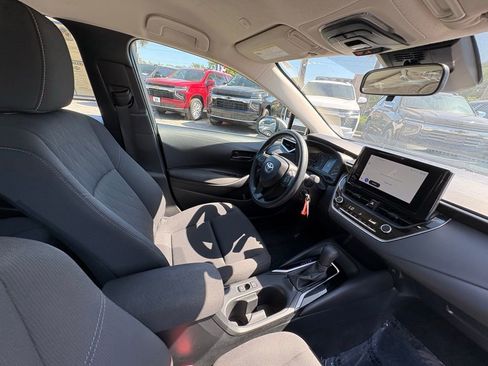 Used 2024 Toyota Corolla LE FWD image 25