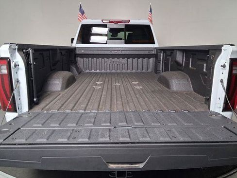 New 2026 GMC Sierra 3500 Denali w/ Denali Reserve Package AWD/4WD image 15