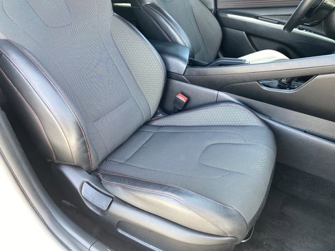 Certified 2022 Hyundai Elantra N Line FWD image 10