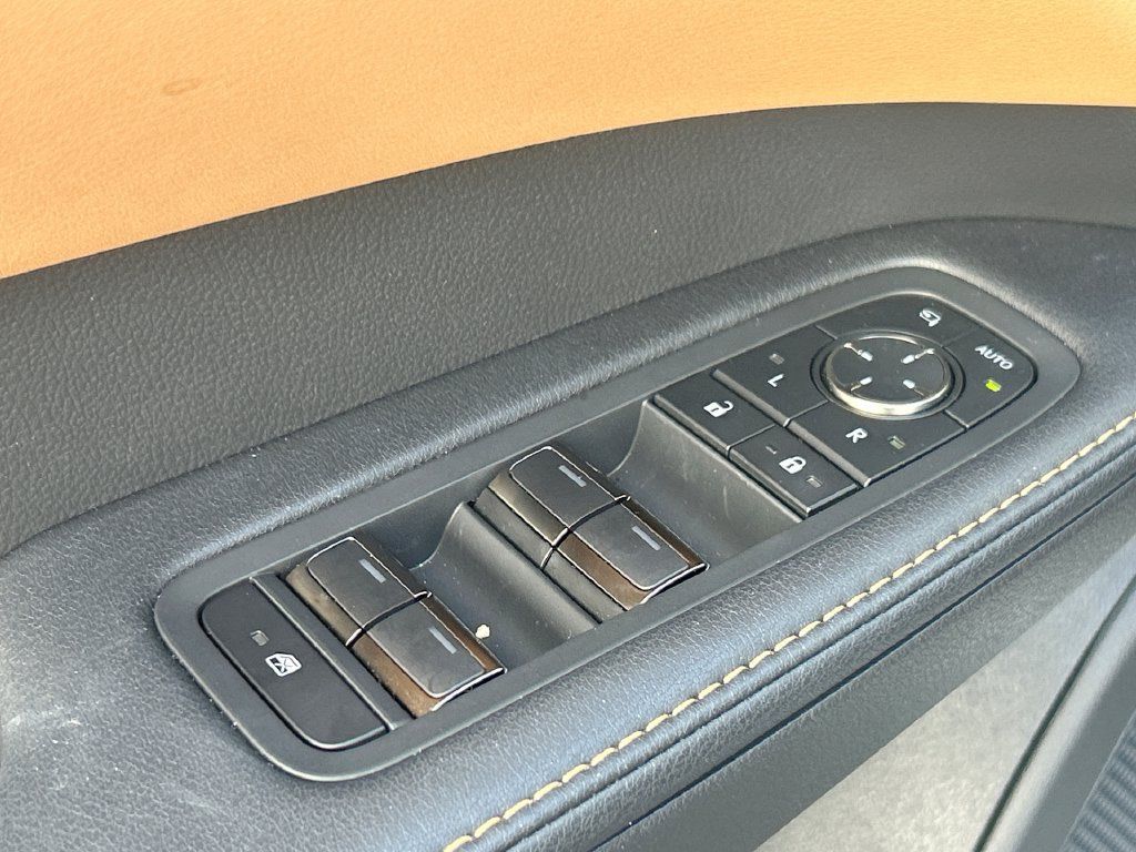 Used 2026 Lexus RX 350 Premium w/ Accessory Package (Z1) FWD image 29