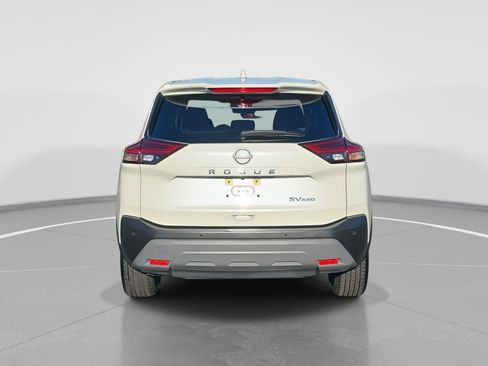 Used 2023 Nissan Rogue SV image 6