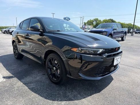 Used 2024 Dodge Hornet R/T w/ R/T Blacktop Package AWD/4WD image 3