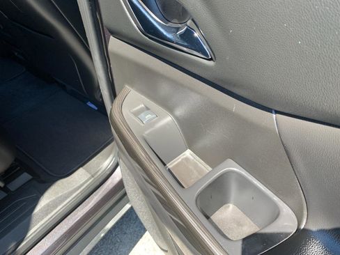 Used 2019 GMC Acadia SLT AWD/4WD image 47