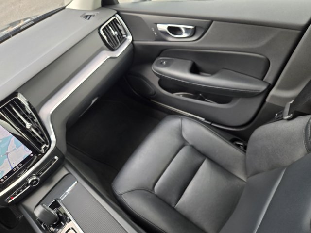 Used 2024 Volvo S60 B5 Core FWD image 21