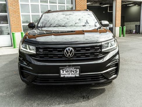 Used 2023 Volkswagen Atlas Cross Sport SEL R-Line AWD/4WD image 33
