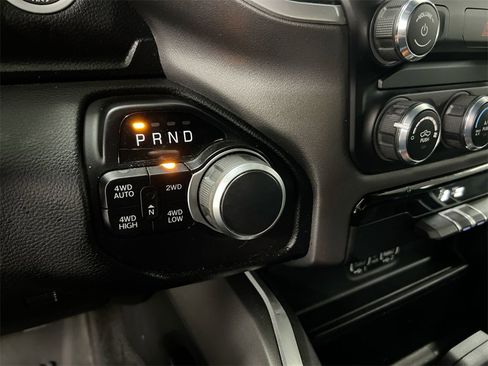 Used 2021 RAM 1500 Big Horn image 16