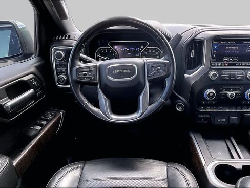 Used 2019 GMC Sierra 1500 Denali w/ Denali Ultimate Package AWD/4WD image 6