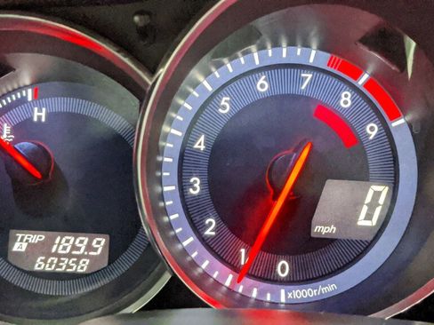 Used 2010 MAZDA RX-8 Grand Touring RWD image 16