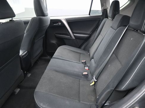 Used 2016 Toyota RAV4 XLE image 26