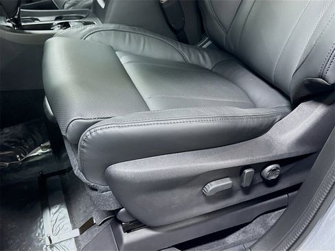 New 2026 Subaru Ascent Bronze Edition image 18