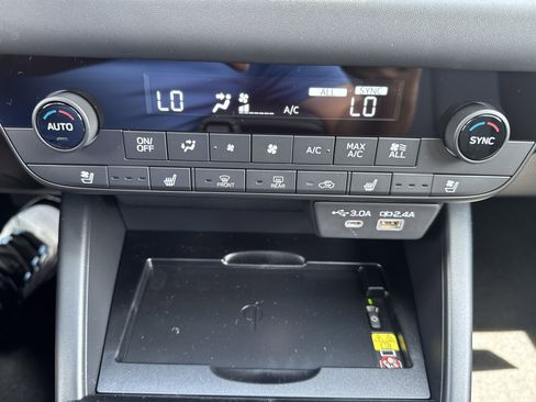 New 2026 Subaru Outback Touring XT AWD/4WD image 22