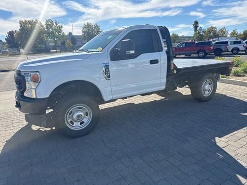 Used 2022 Ford F350 XL w/ Power Equipment Group image 2