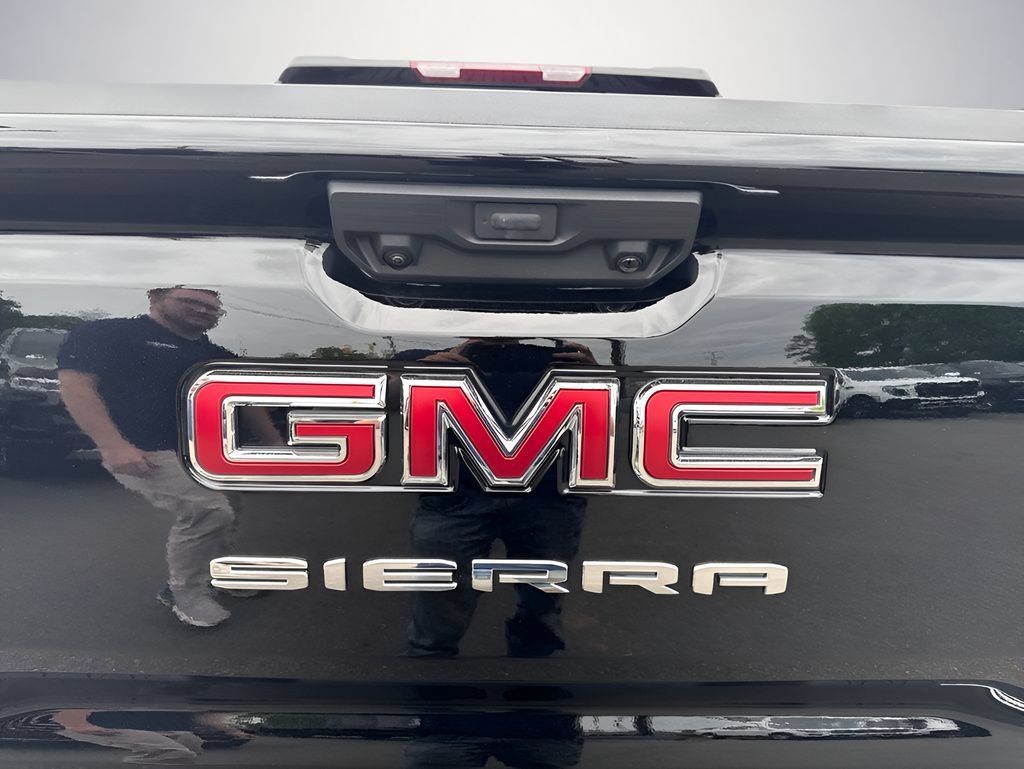 Used 2026 GMC Sierra 1500 Elevation AWD/4WD image 32
