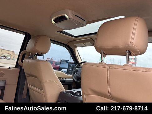 Used 2015 Ford F250 Lariat w/ Chrome Package image 71
