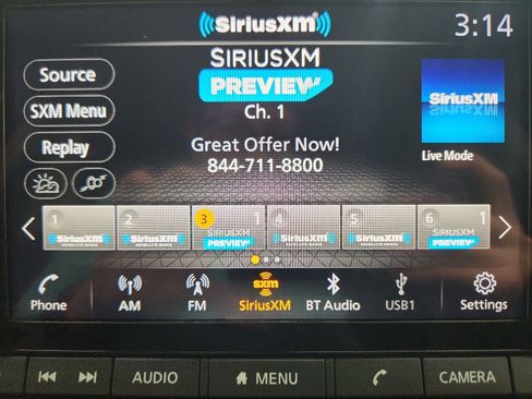 Used 2024 Nissan Pathfinder SV image 18