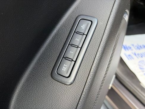 Used 2018 Chevrolet Tahoe Premier RWD image 53