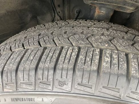 Used 2020 Toyota Highlander XLE w/ Protection Package #3 AWD/4WD image 31