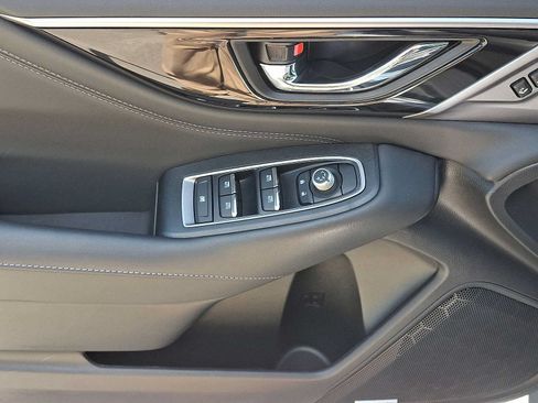 Used 2023 Subaru Legacy Limited AWD/4WD image 16